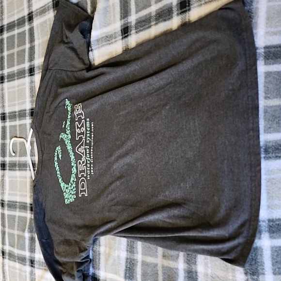 Drake Tops - Drake size large t-shirt